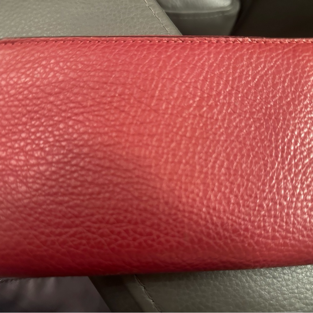 Coach Red Pebbled Leather Medium ID Zip Wallet New Without Tags Coach color 1941 - Picture 10 of 13